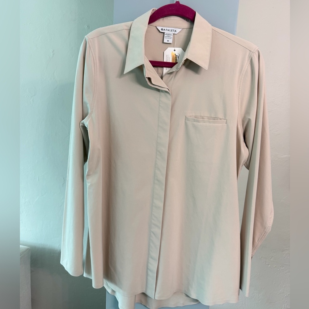 ATHLETA Urbanite Top button-down beige UPF sz M - Picture 3 of 6